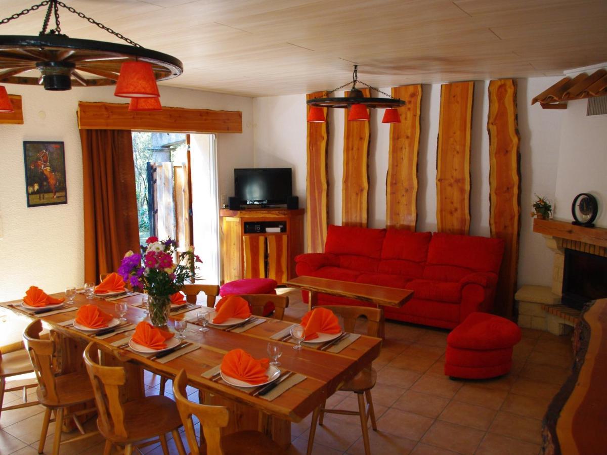 Location Villa Et Studios Roquebrune-sur Argens Bagian luar foto