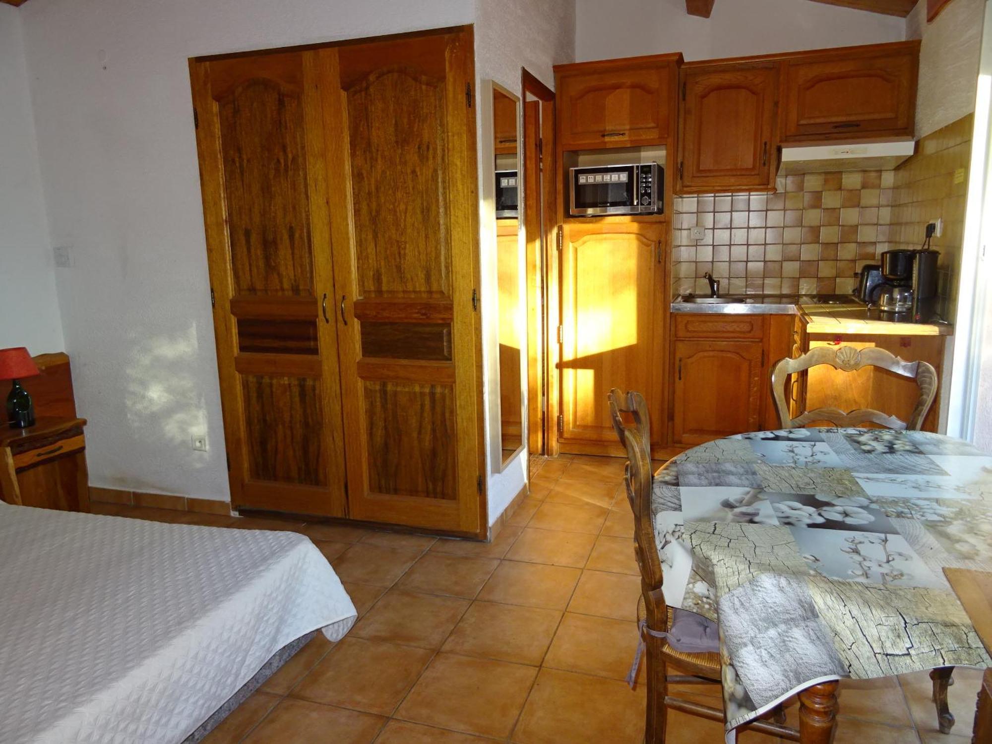 Location Villa Et Studios Roquebrune-sur Argens Bagian luar foto