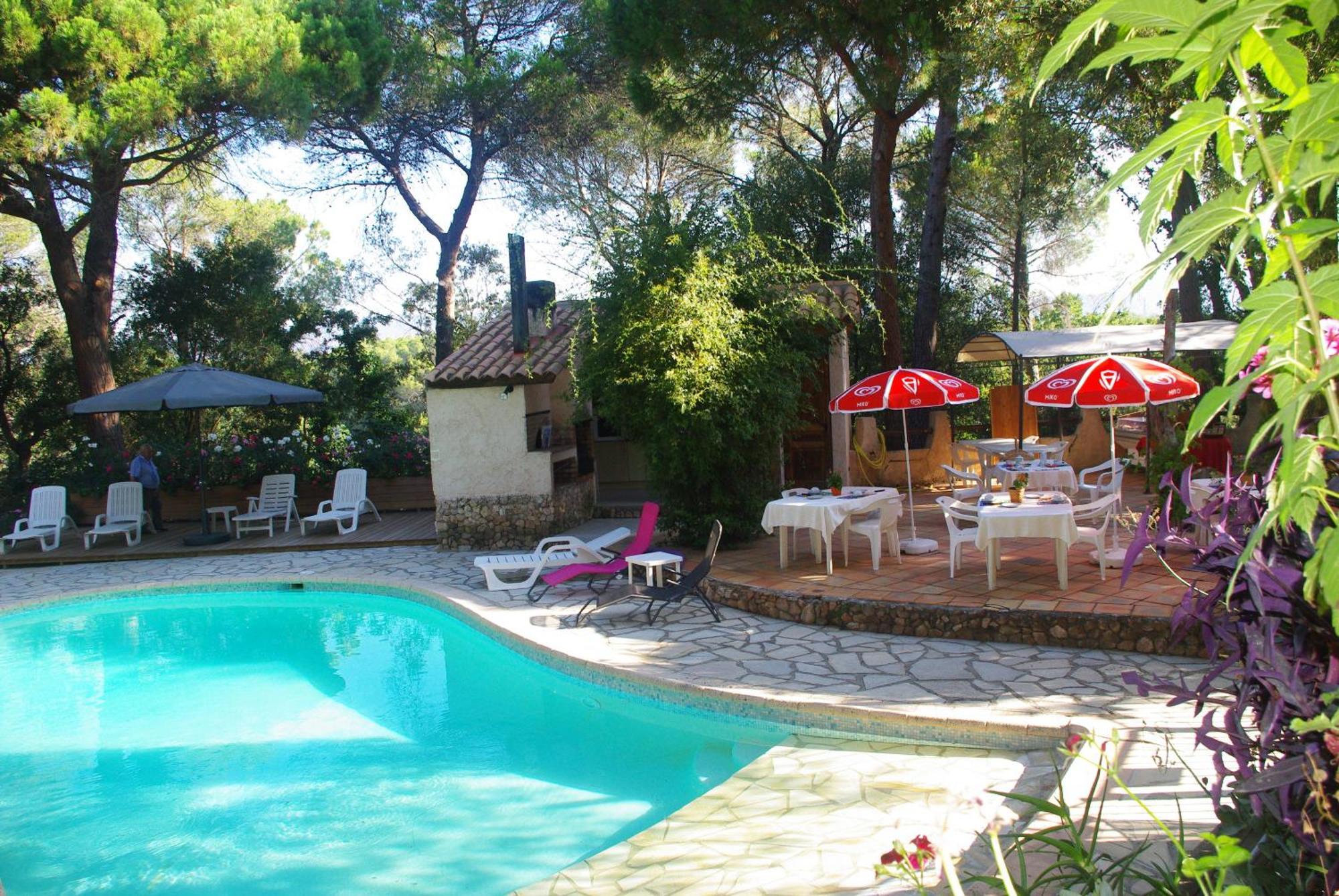 Location Villa Et Studios Roquebrune-sur Argens Bagian luar foto