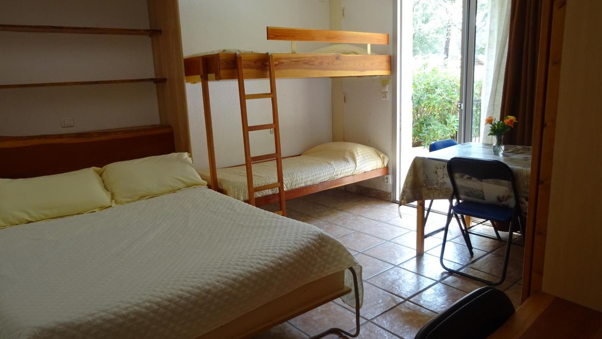 Location Villa Et Studios Roquebrune-sur Argens Bagian luar foto